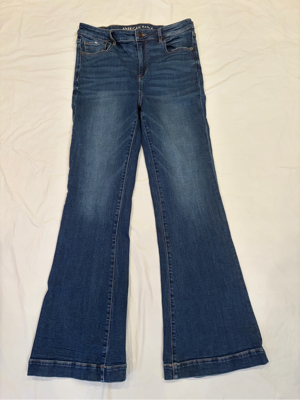 American Eagle Jeans Women's 10 Blue Med Wash Super Hi-Rise Flare Stretch